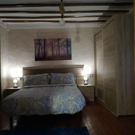 Santa Engracia Apartment *